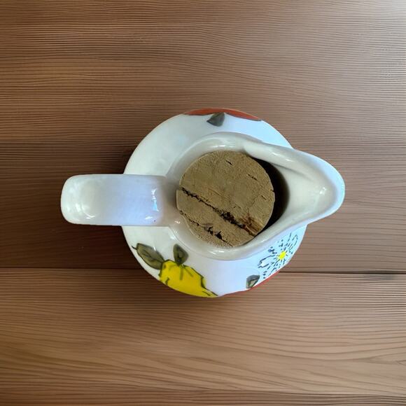 Vintage Handled Oil Cruet Bottle, ‘Masako’ Hand Painted Apple and Pear, Japan - Picture 6 of 7